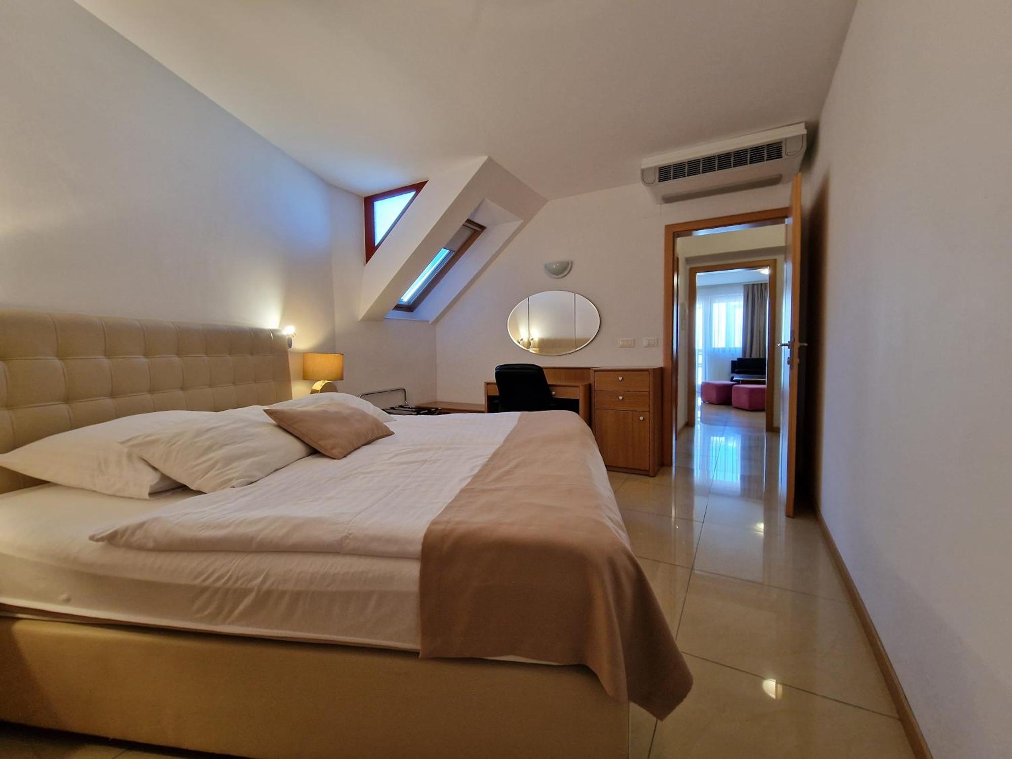 Aparthotel Gaja Bled Exteriör bild